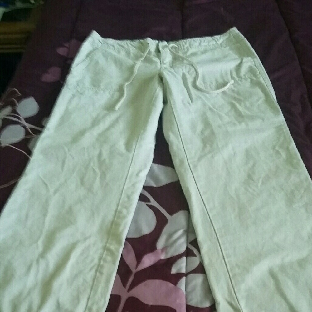 Just Below Waist Old Navy Women's pants